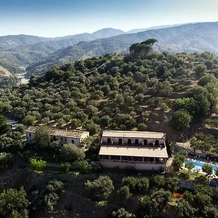 Farm stay Agriturismo Zangarsa Badolato Marina