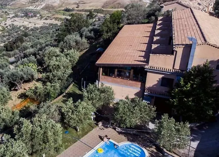 农家乐 Agriturismo Zangarsa 巴多拉托斯塔兹翁